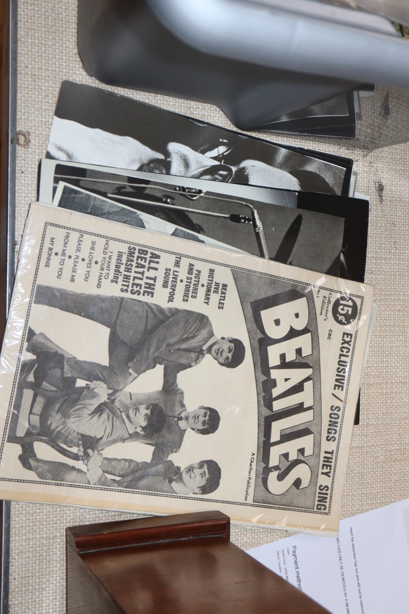 Dean Martin and Jerry Lewis autographs and photo archive, many unpublished, with negatives. 1949-1951.